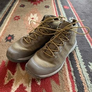 REI Co-op Flash Hiking Boots - Men’s Size 10